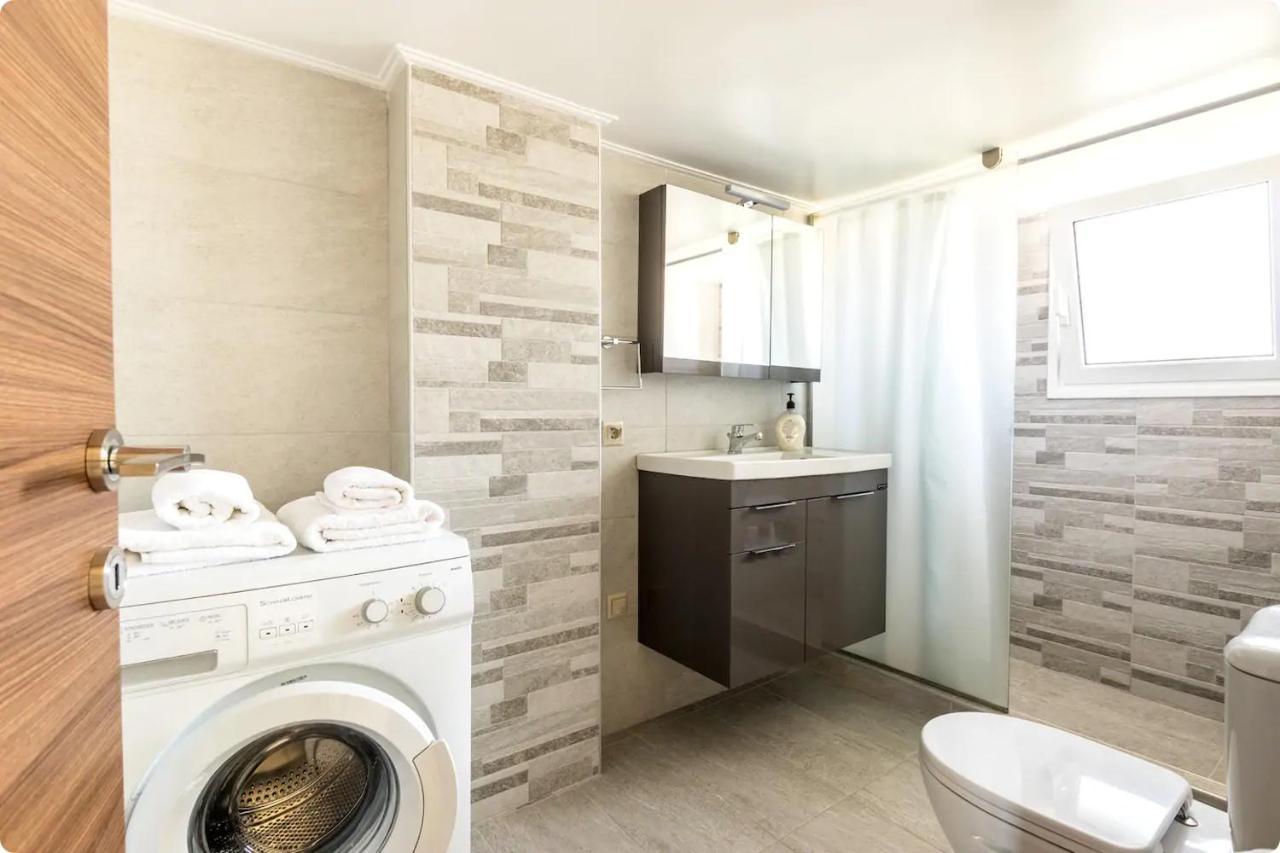 Οικια Elisabeth Apartment Artemida  Bagian luar foto